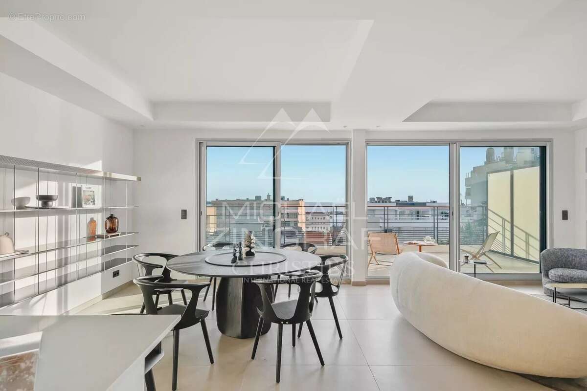 Maison à CANNES