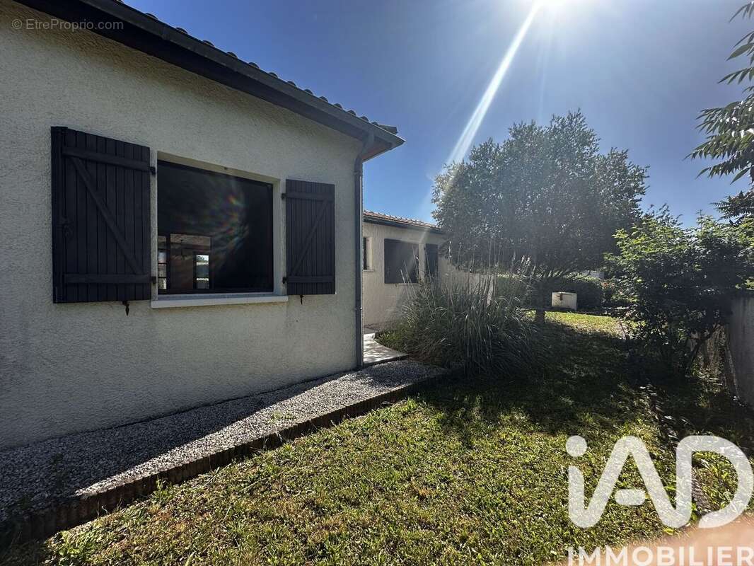 Photo 2 - Maison à BIAS