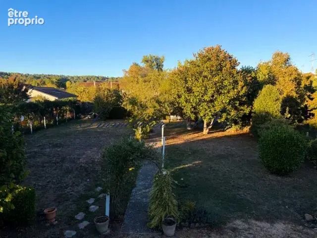 Maison familiale avec garage au calme - photo 14