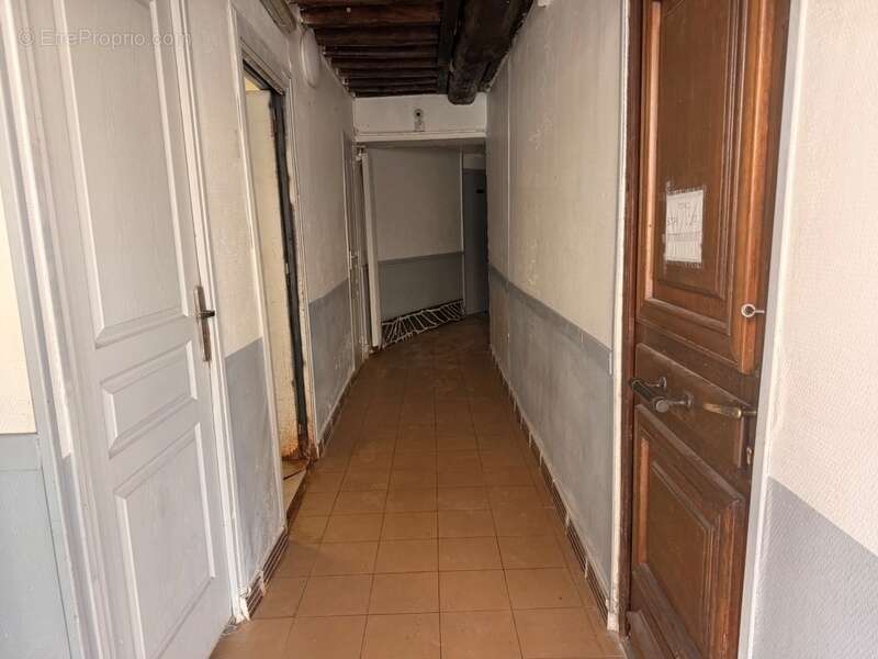 Immeuble de rapport avec commerces loués – 389 m² – Vieux Nogent-sur-Oise - photo 5