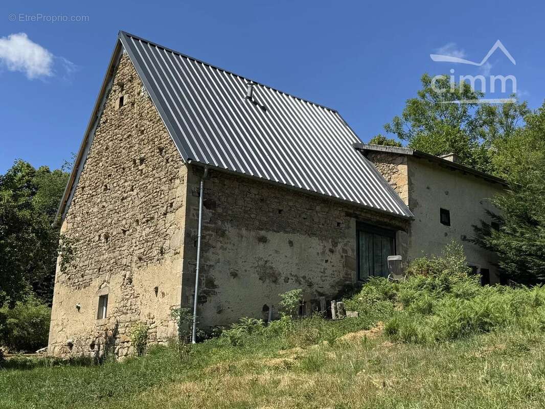 Ancienne chaumière avec dépendance - photo 46