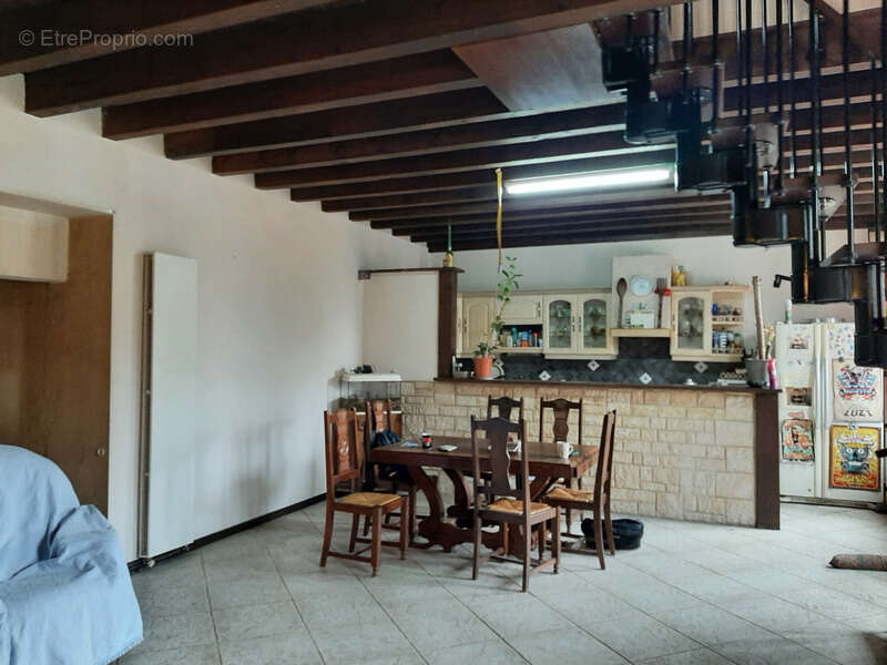 Maison à TOULON-SUR-ARROUX