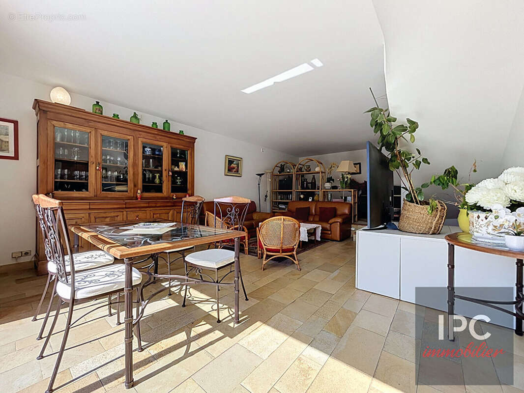 HERBLAY - Pavillon - 135m² - photo 5