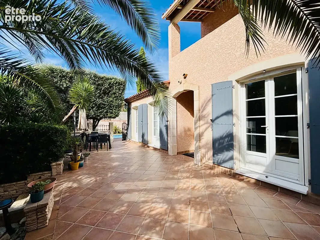 Maison Istres 4 pièce(s) 154 m2 - photo 2