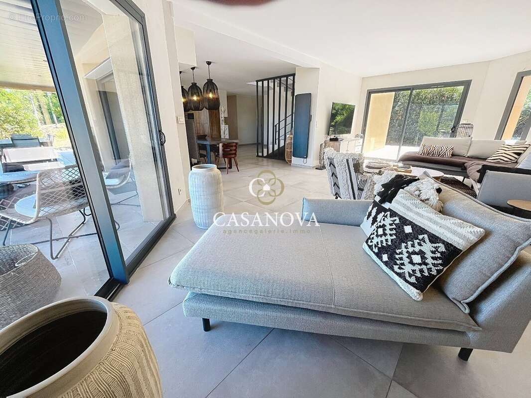 Maison à CLERMONT-L&#039;HERAULT