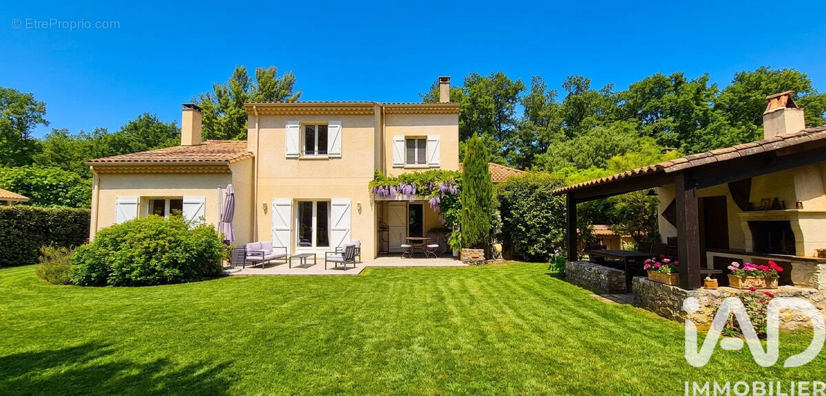 Photo 1 - Maison à VILLENAVE-D'ORNON