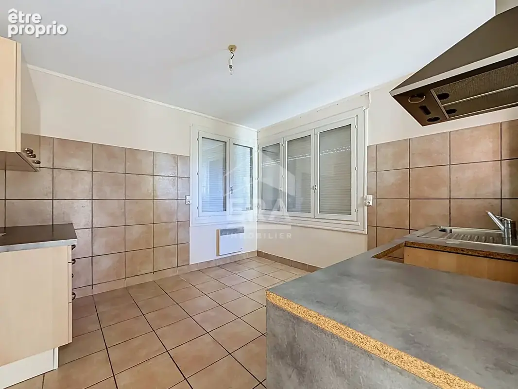 Immeuble 250m² à mondeville - photo 12