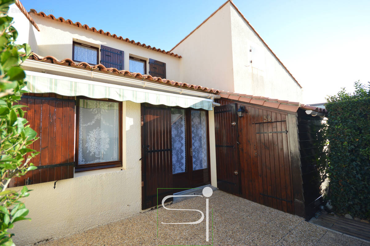 Appartement à VAUX-SUR-MER