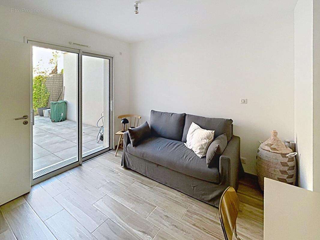 Maison récente 104 m2, 3 chambres, vie de plain-pied et garage 37 m2 à Paimboeuf - photo 5