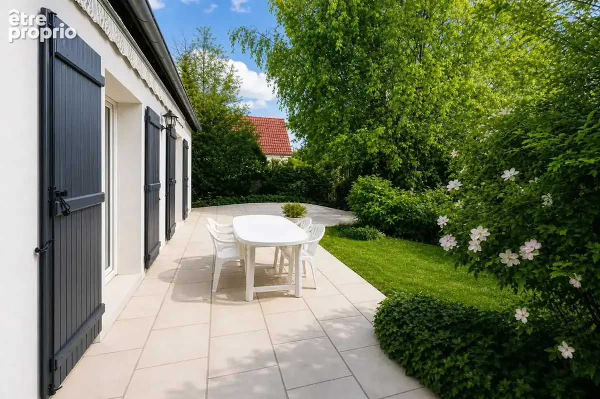 Maison de 8 pièces de 156 m² à Bailleau-Armenonville - photo 6