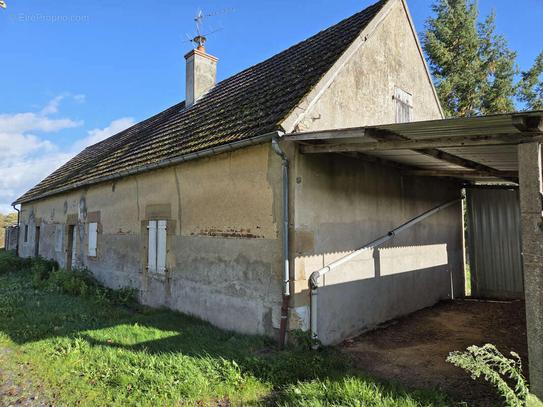 Maison à SAINT-ENNEMOND