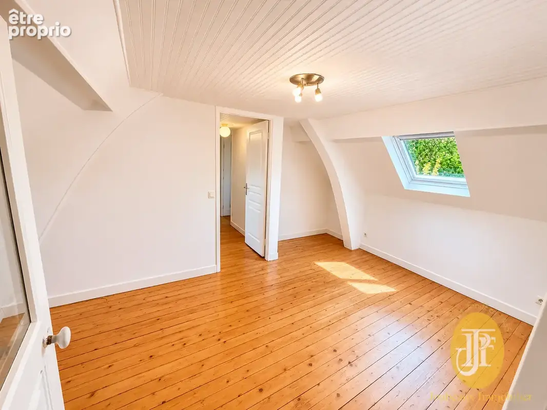 Charmante maison en pierre sur 3000 m2 de terrain - photo 26