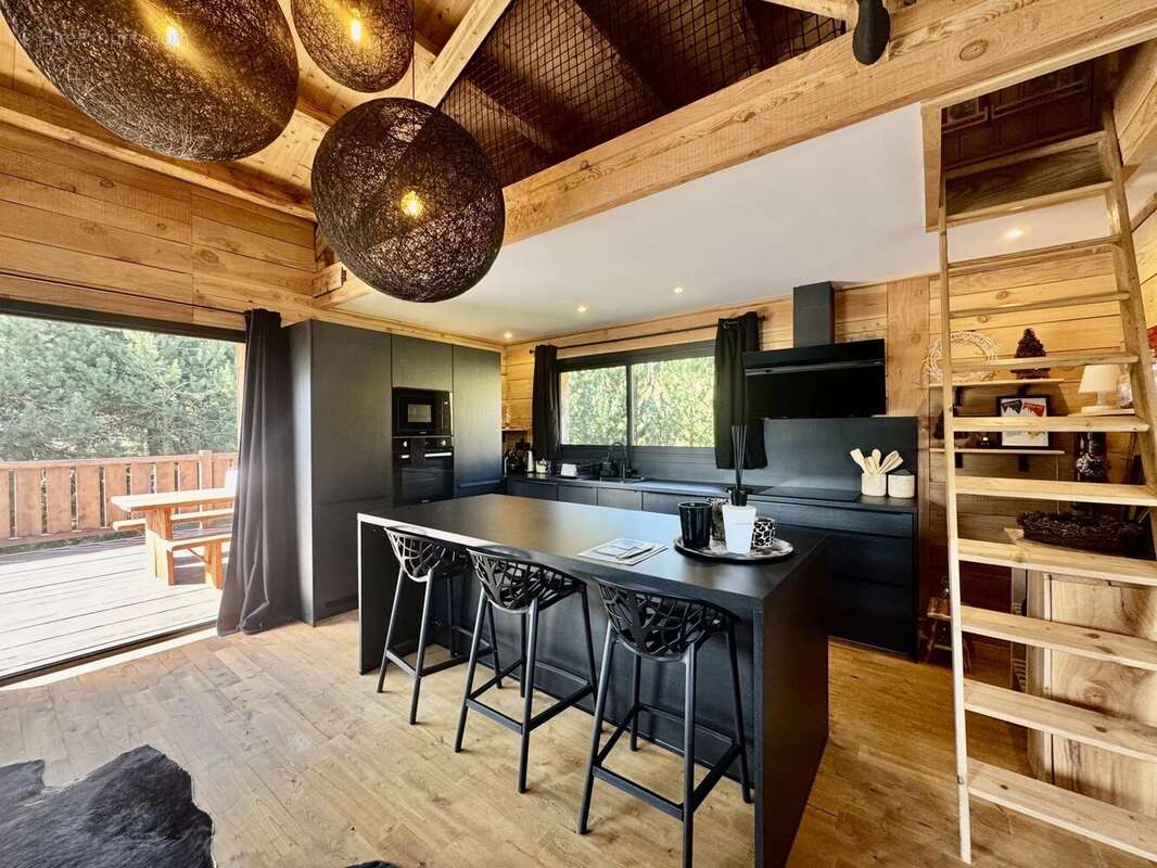 Maison à SAINT-PIERRE-DELS-FORCATS