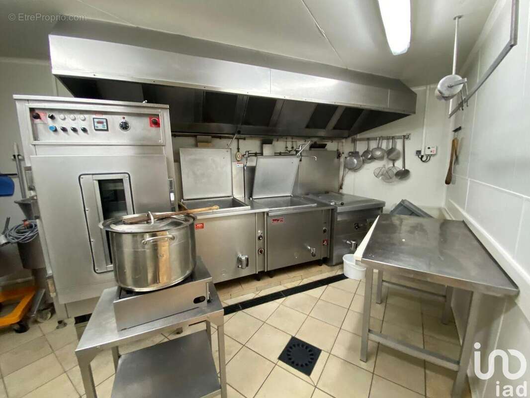 Photo 2 - Commerce à CELLES-SUR-BELLE