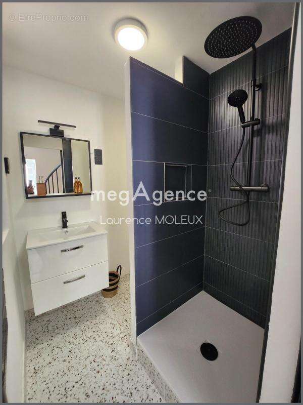 Maison 4 pièces - 100 m2 - Vielle Ville - photo 9