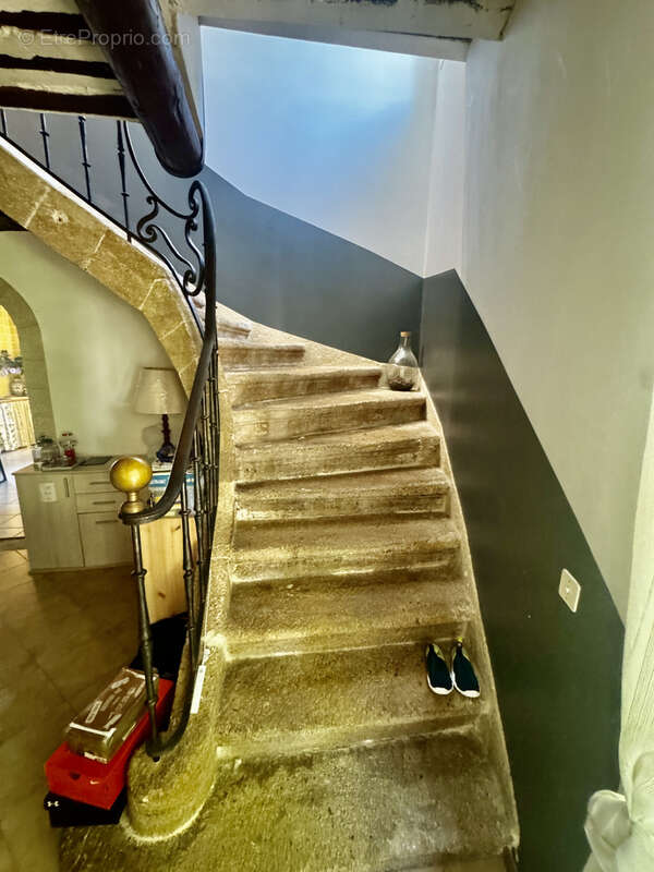Mas provençal 356 m2 - photo 31