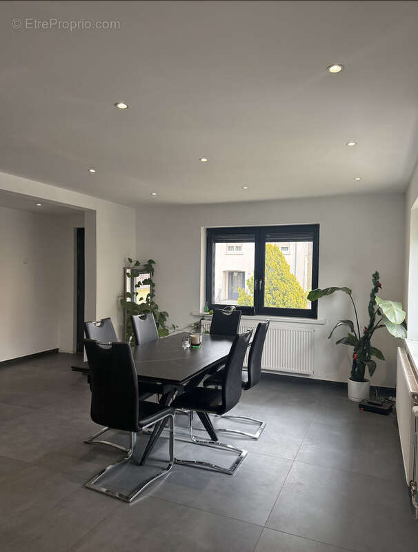 Maison à STEINBRUNN-LE-HAUT