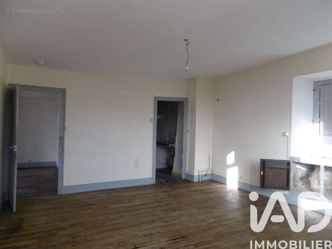 Photo 8 - Maison à LE DORAT