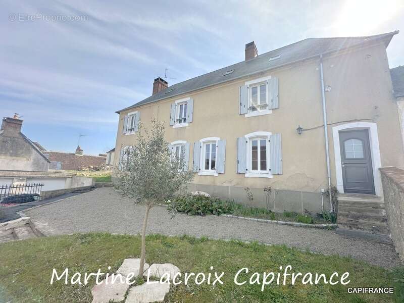 Dpt SARTHE (72), à vendre SCEAUX SUR HUISNE (72) - MAISON BOURGEOISE  P8 de 220 m² - Terrain de 1000 M² - photo 12