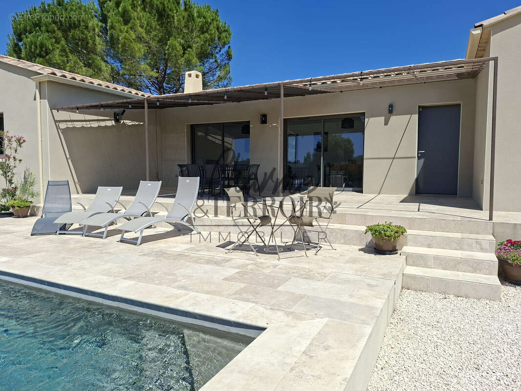 Maison à UZES