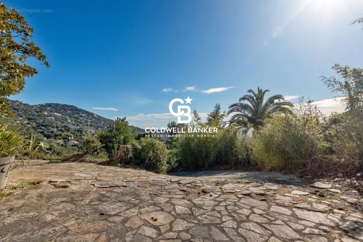 Maison à RAYOL-CANADEL-SUR-MER