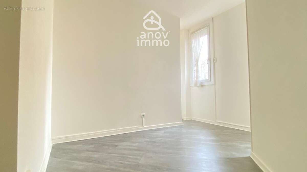 Appartement à GIVORS