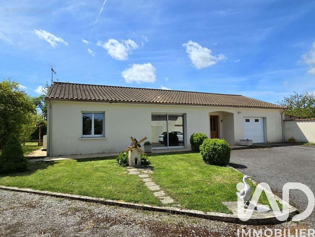 Photo 2 - Maison à AVANTON
