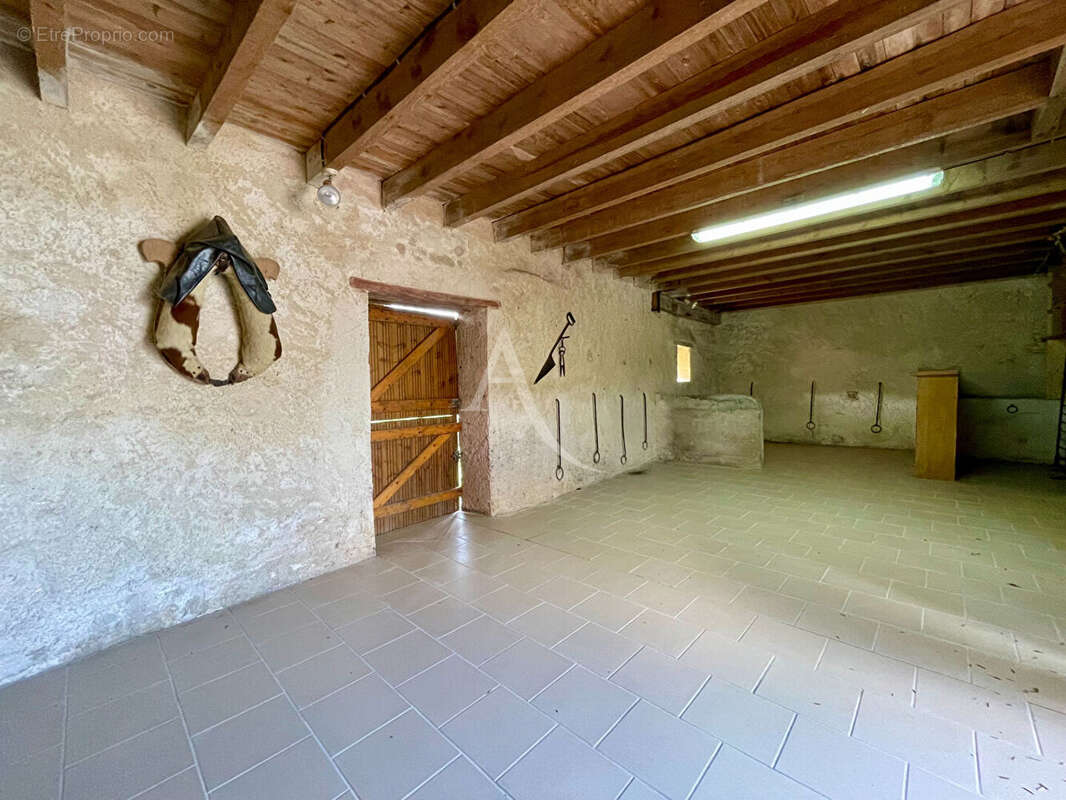 Maison à SAINT-MICHEL-EN-L'HERM