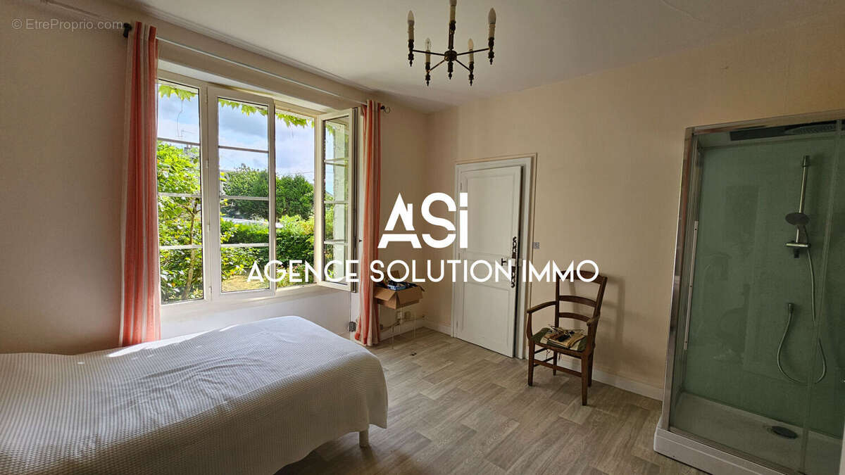 Maison à SILLE-LE-GUILLAUME