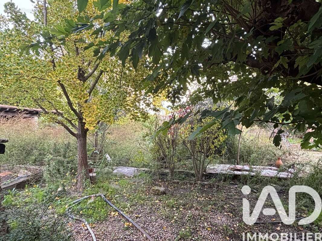 Photo 2 - Terrain à MONTEUX