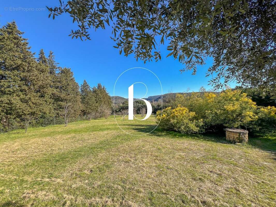 Maison à VALLON-PONT-D&#039;ARC