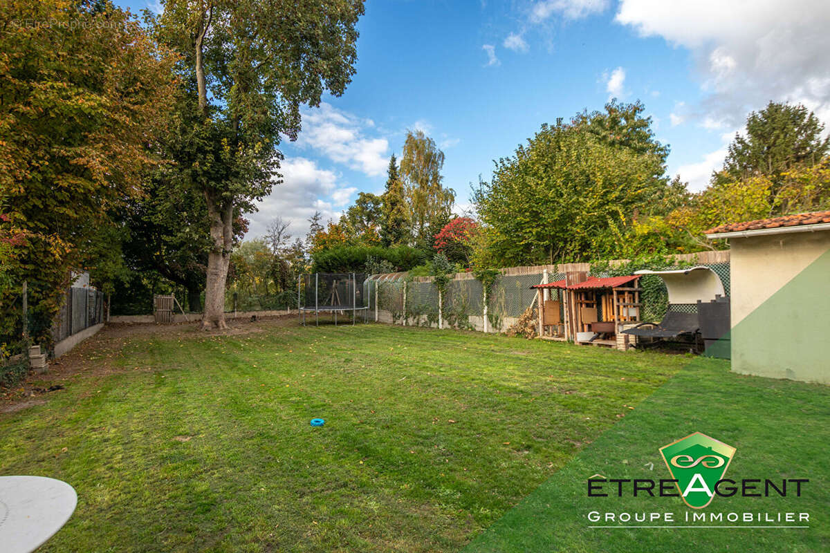 Maison à BEAUMONT-SUR-OISE