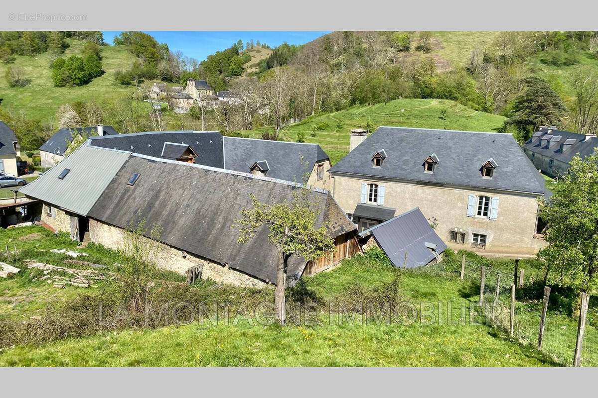 Maison à LES ANGLES