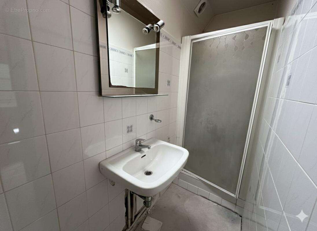 Maison à ISLES-LES-MELDEUSES