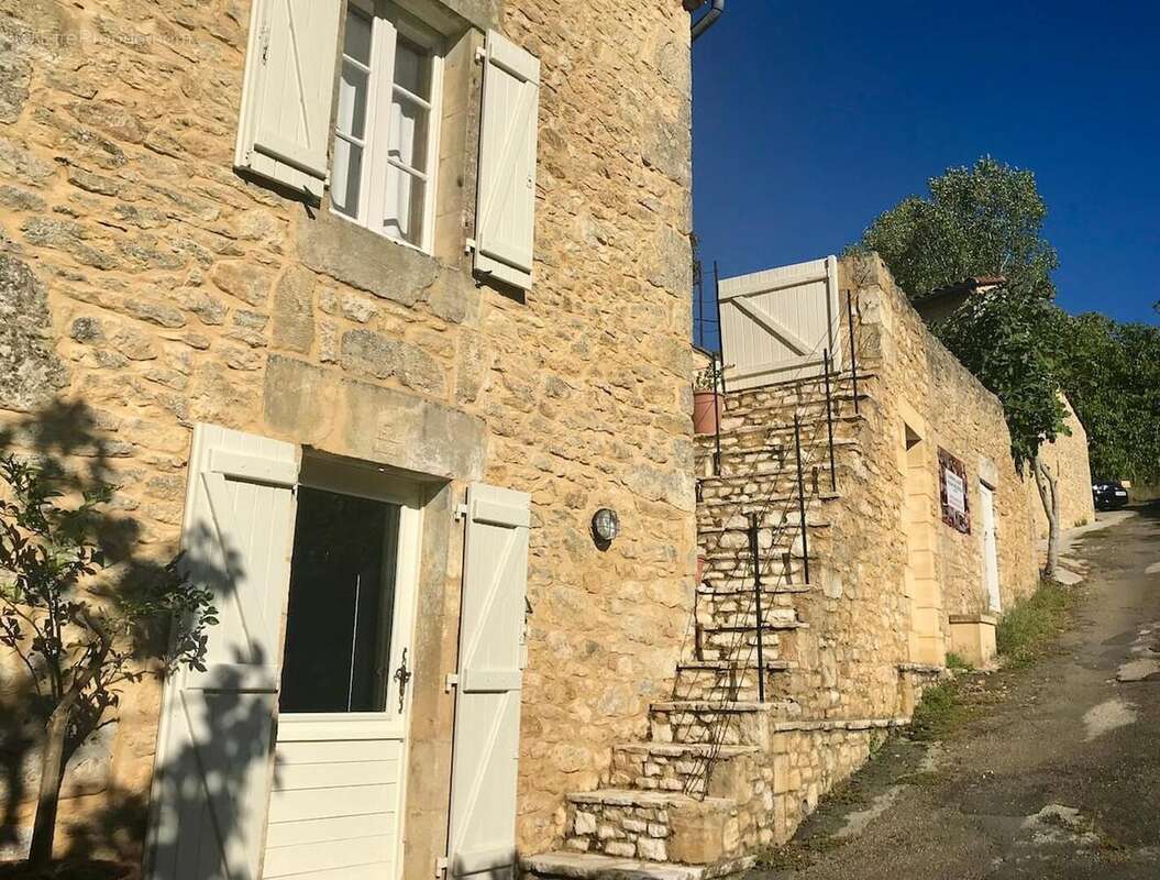 Latrei31 - Maison à CASTELNAUD-LA-CHAPELLE