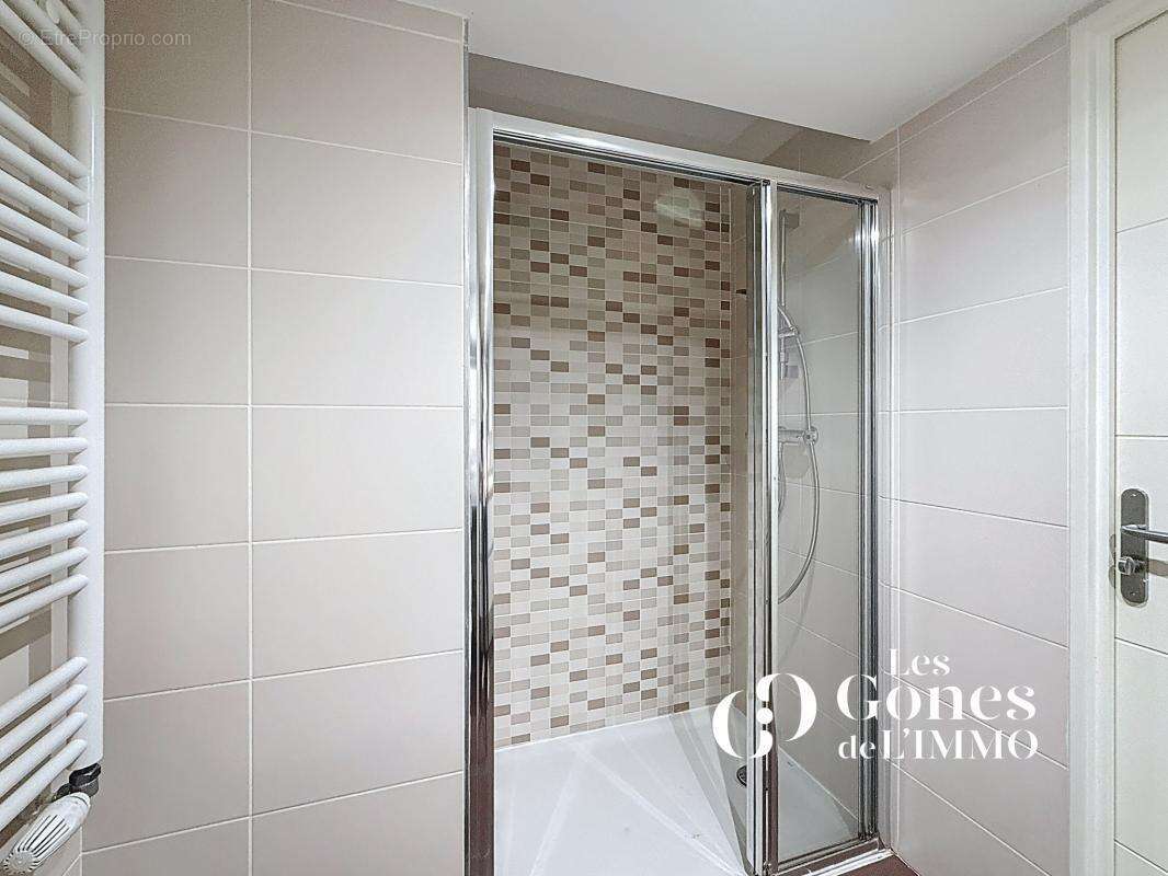 Appartement à TASSIN-LA-DEMI-LUNE