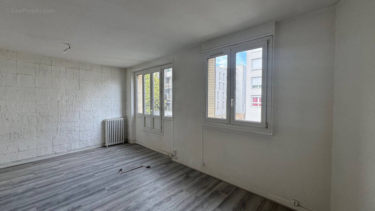 Appartement à MONTREUIL