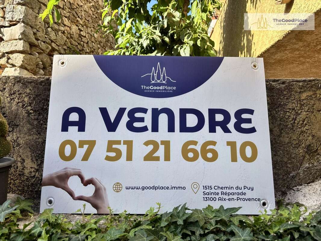 Terrain à FUVEAU