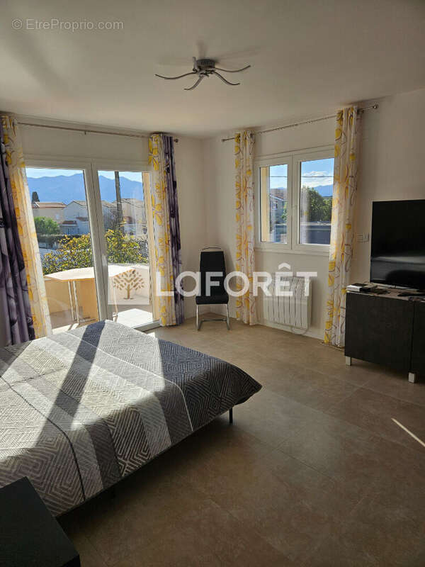 Maison à SAINT-JEAN-LASSEILLE