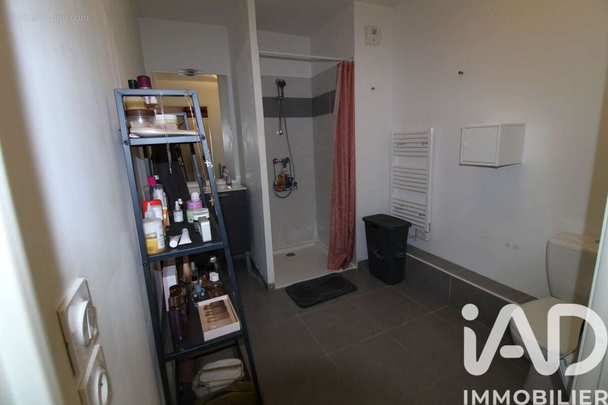 Photo 6 - Appartement à MARSEILLE-4E