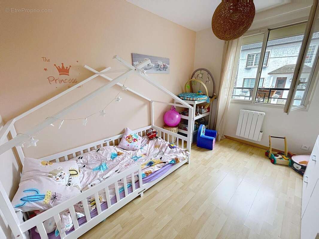 Maison 122 m² à Vitry-Sur-Seine  - photo 6