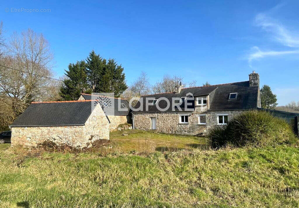 Maison à LE VIEUX-MARCHE