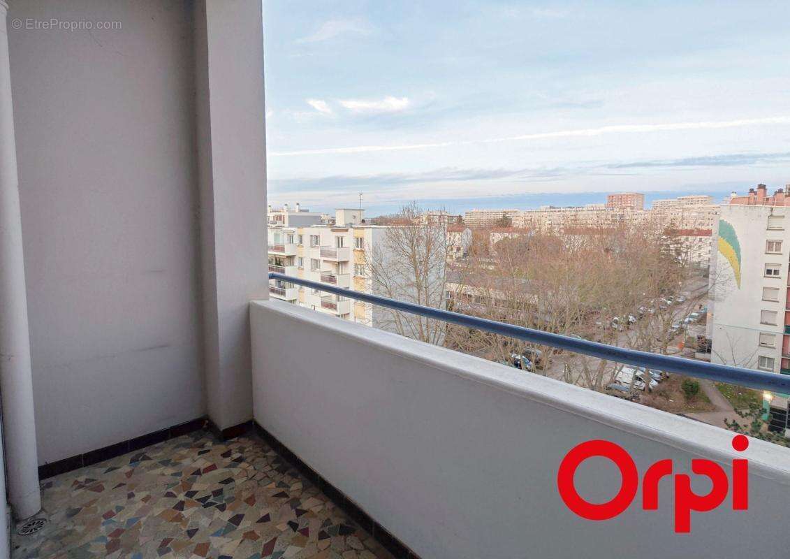 Appartement à VILLEURBANNE