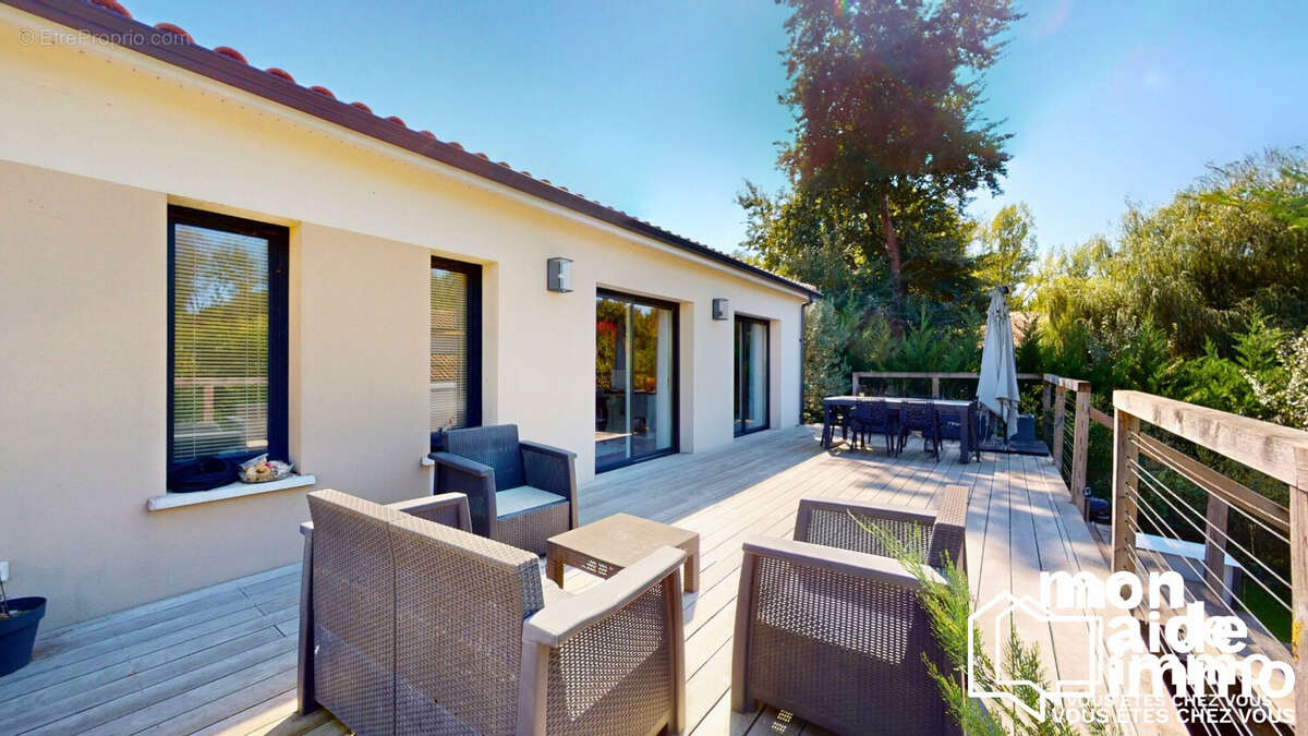 Maison à BARON