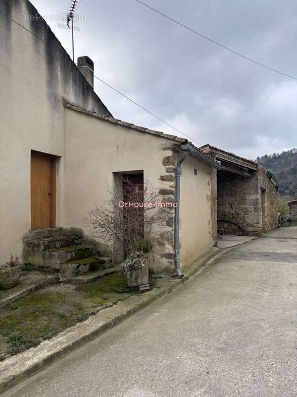 Maison à SOUGRAIGNE