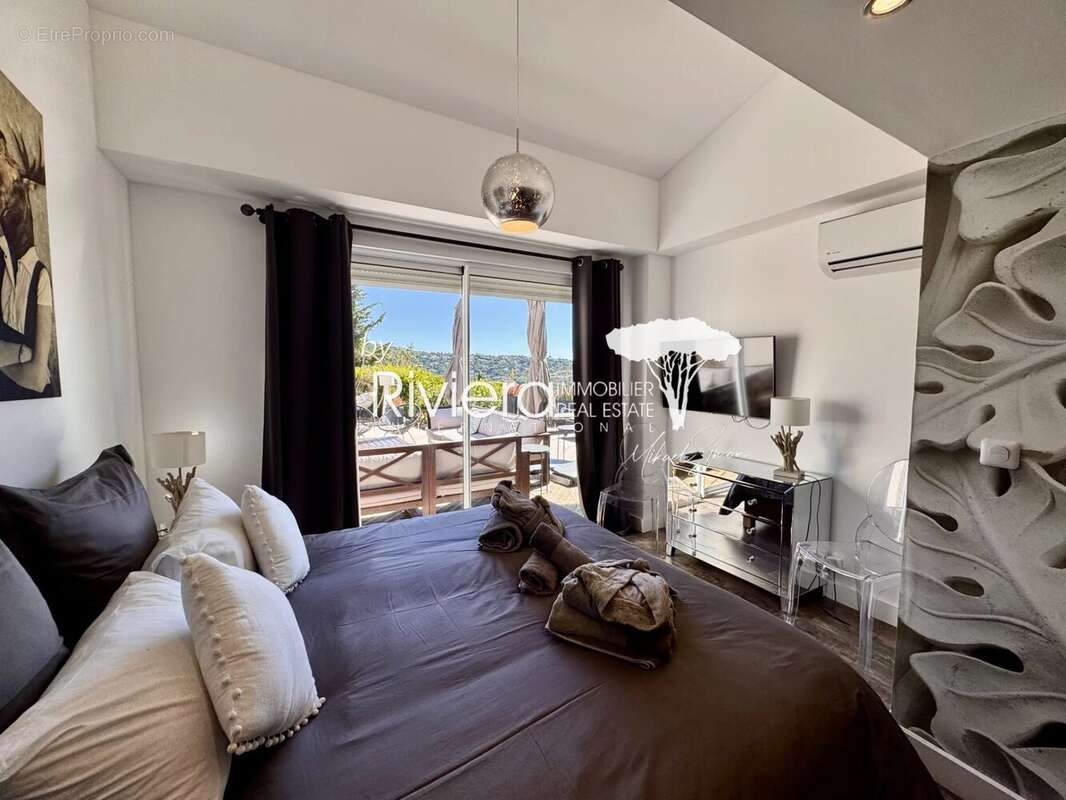 CAVALAIRE - Superbe villa contemporaine  - 5 chambres - bell - photo 16