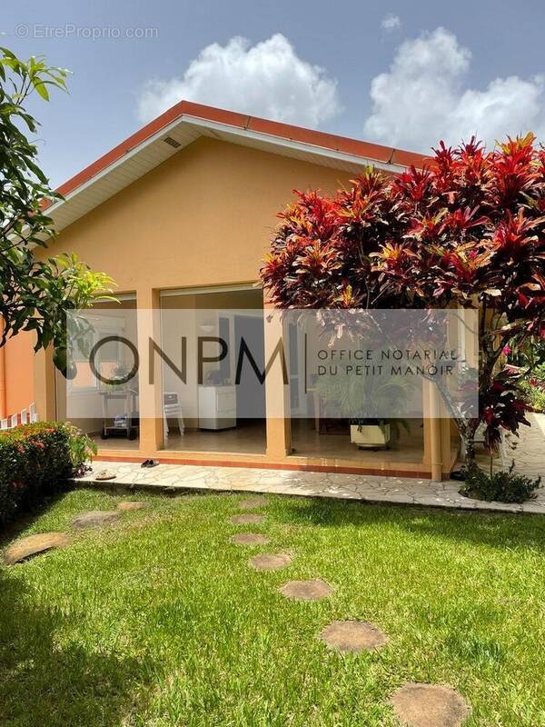 Maison à FORT-DE-FRANCE