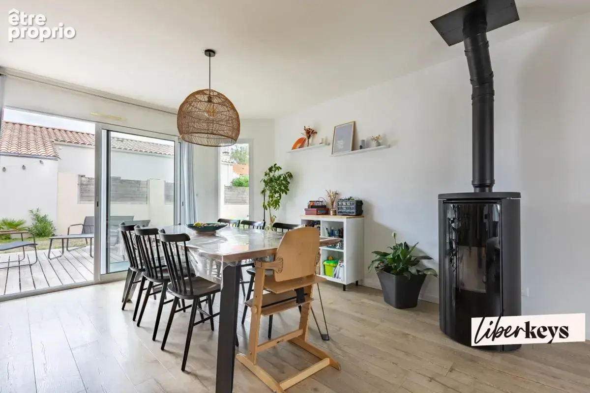 Maison contemporaine - 5 chambres - 133m2 - photo 6