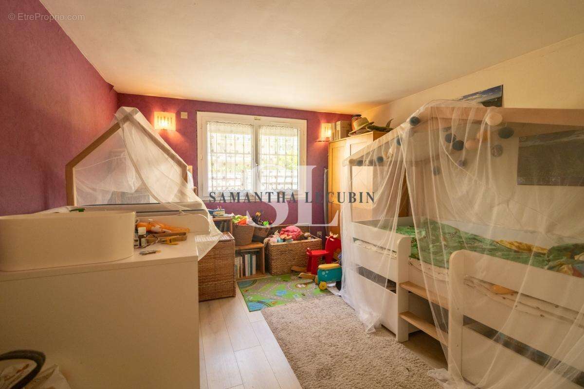 Maison à NOISY-LE-SEC