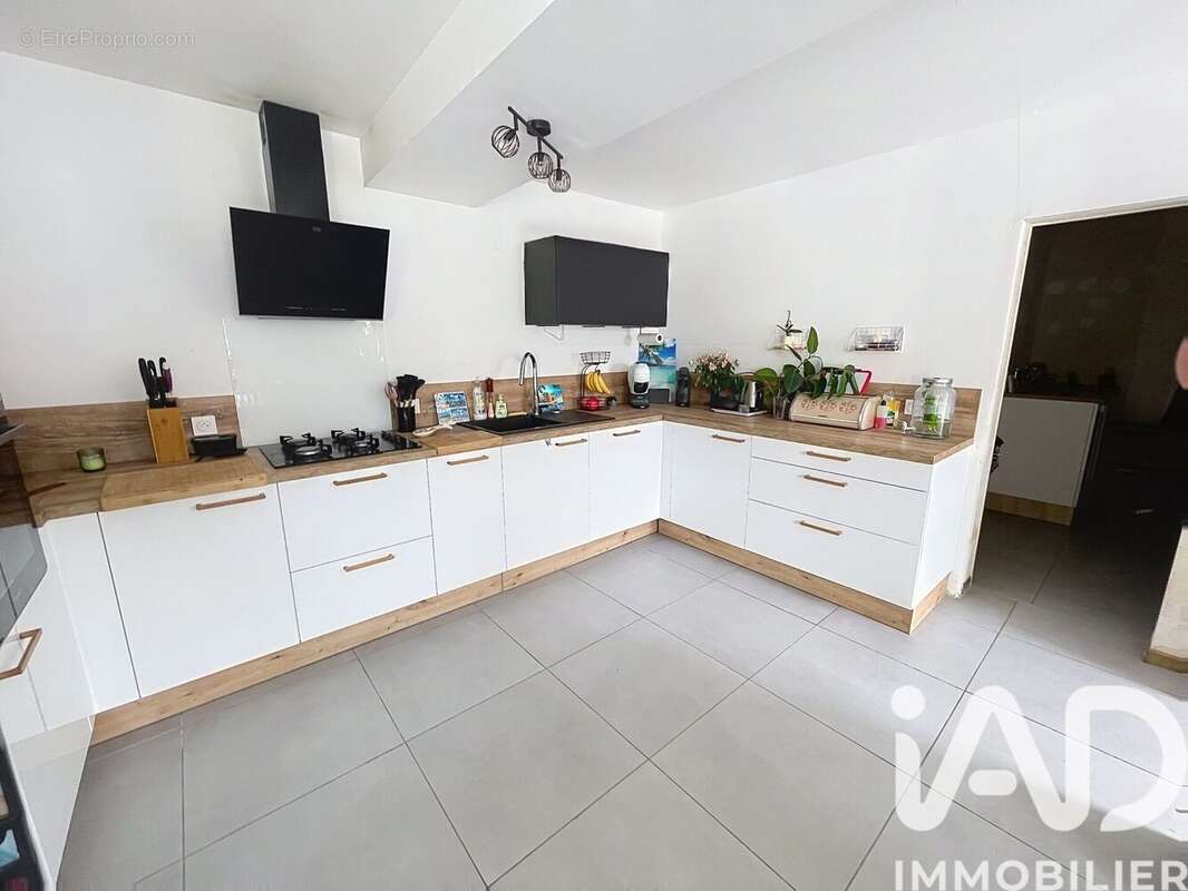 Maison 125 m² à Teillay  - photo 6